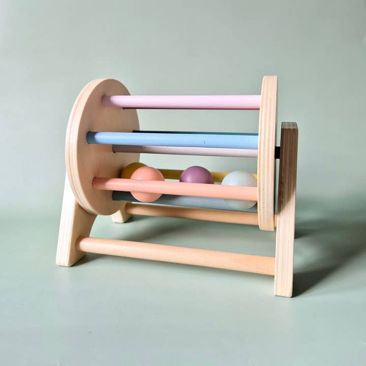 Rammelaartje - Wholesale Wood Toy - Kids - Wooden Rotating Montessori Wheel with Balls – Stimulates Motor Development2