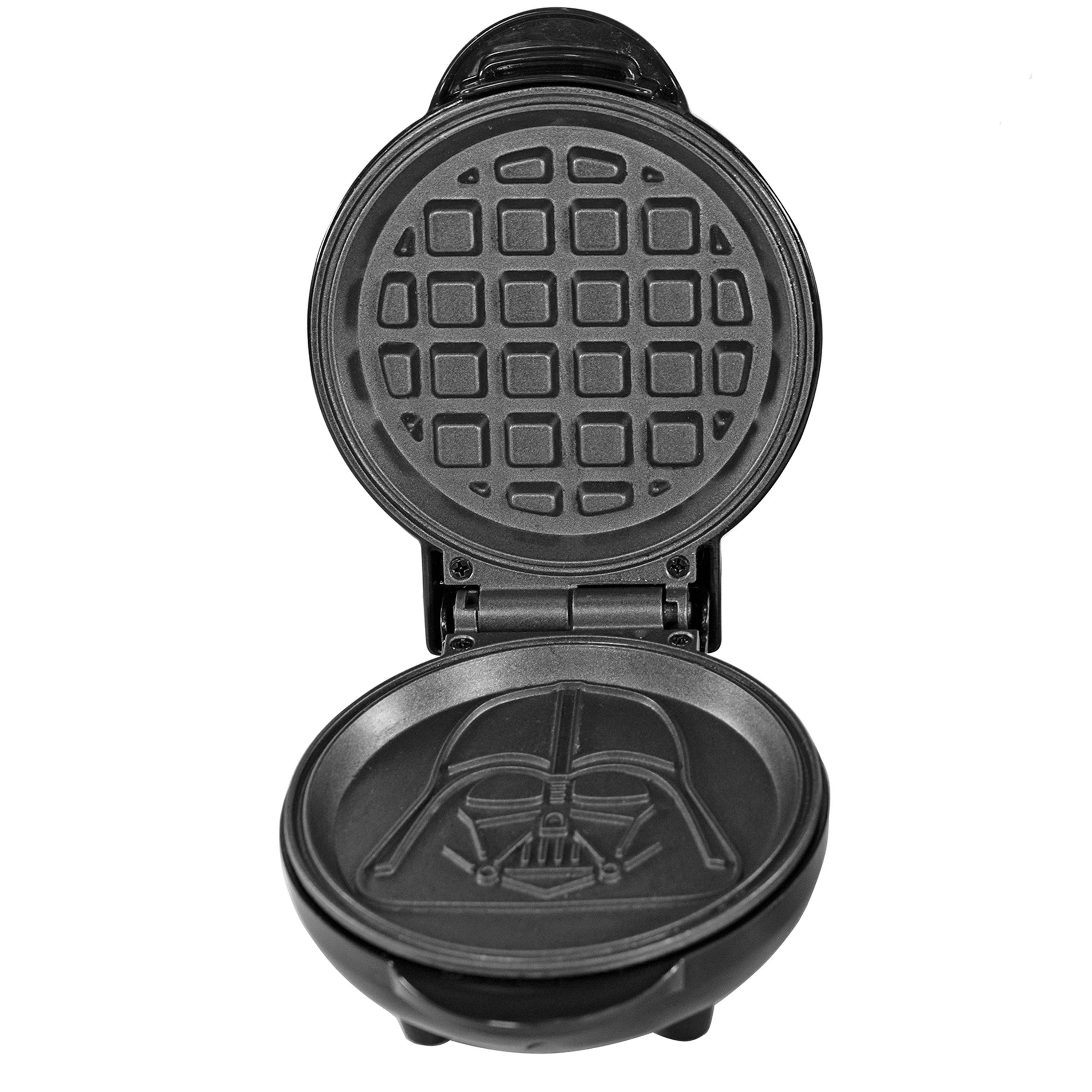 Uncanny Brands - Wholesale Kitchen Appliance - Uncanny Brands Star Wars Mini Darth Vader Waffle Maker7