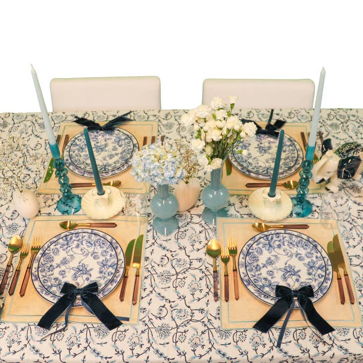 Ro’Table NYC - Wholesale Tablecloth - Eleanor Royal Blue Tablecloth2