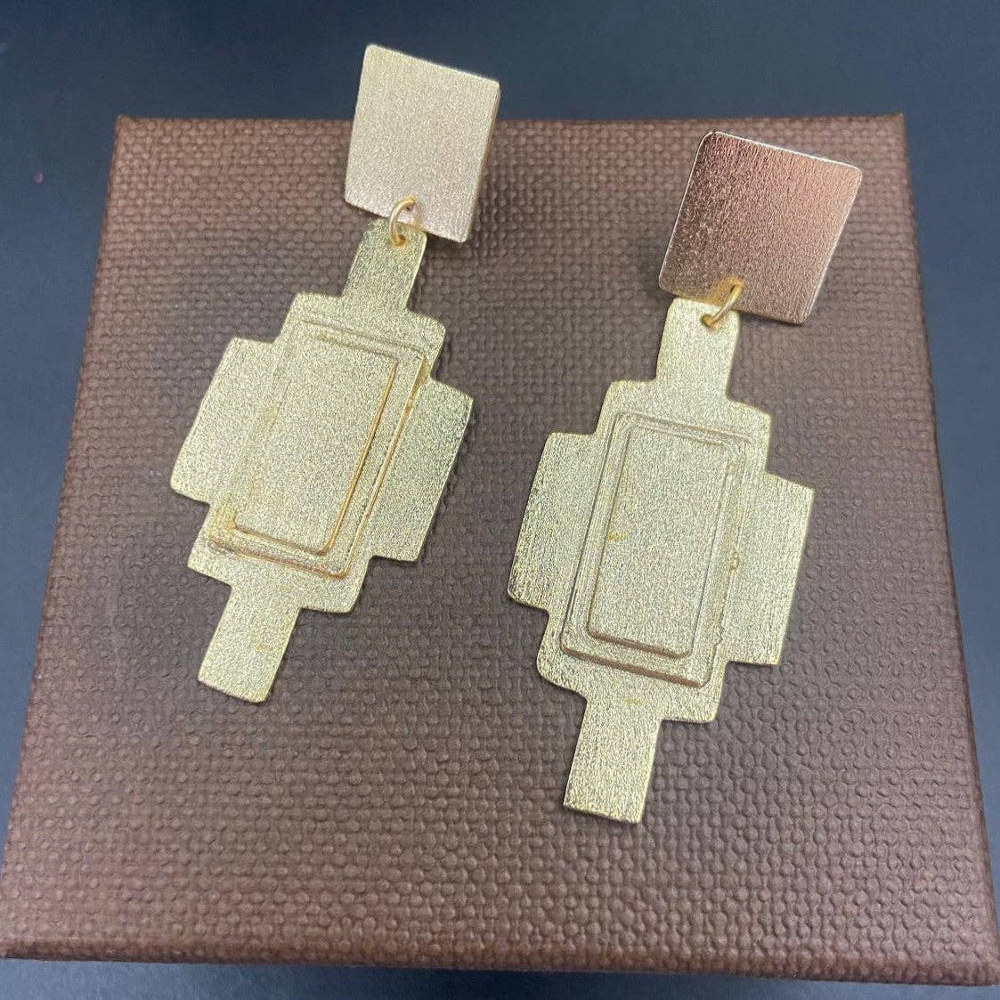 LA MAR - Vente Boucles d'oreilles pendantes - Boucles d'oreilles WRIGHT plaquées or - Conçu avec caractère7