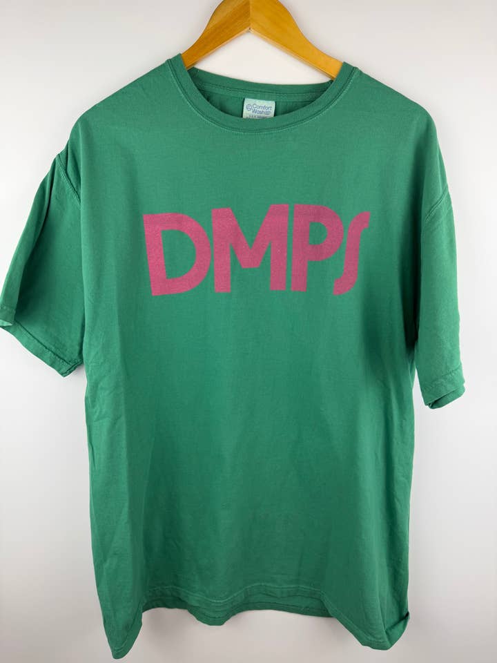 DMPS Djärv T-shirt - Stor för wholesale av Room 1021
