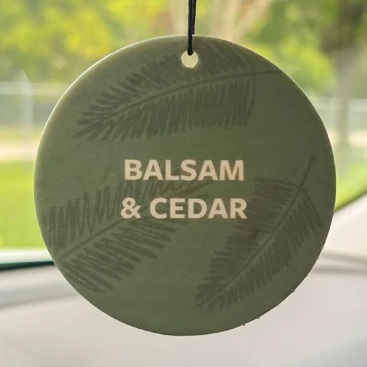 Ambientador para Carro de Bálsamo e Cedro - Ambientador de Longa Duração por atacado de Kalamazoo Candle Company