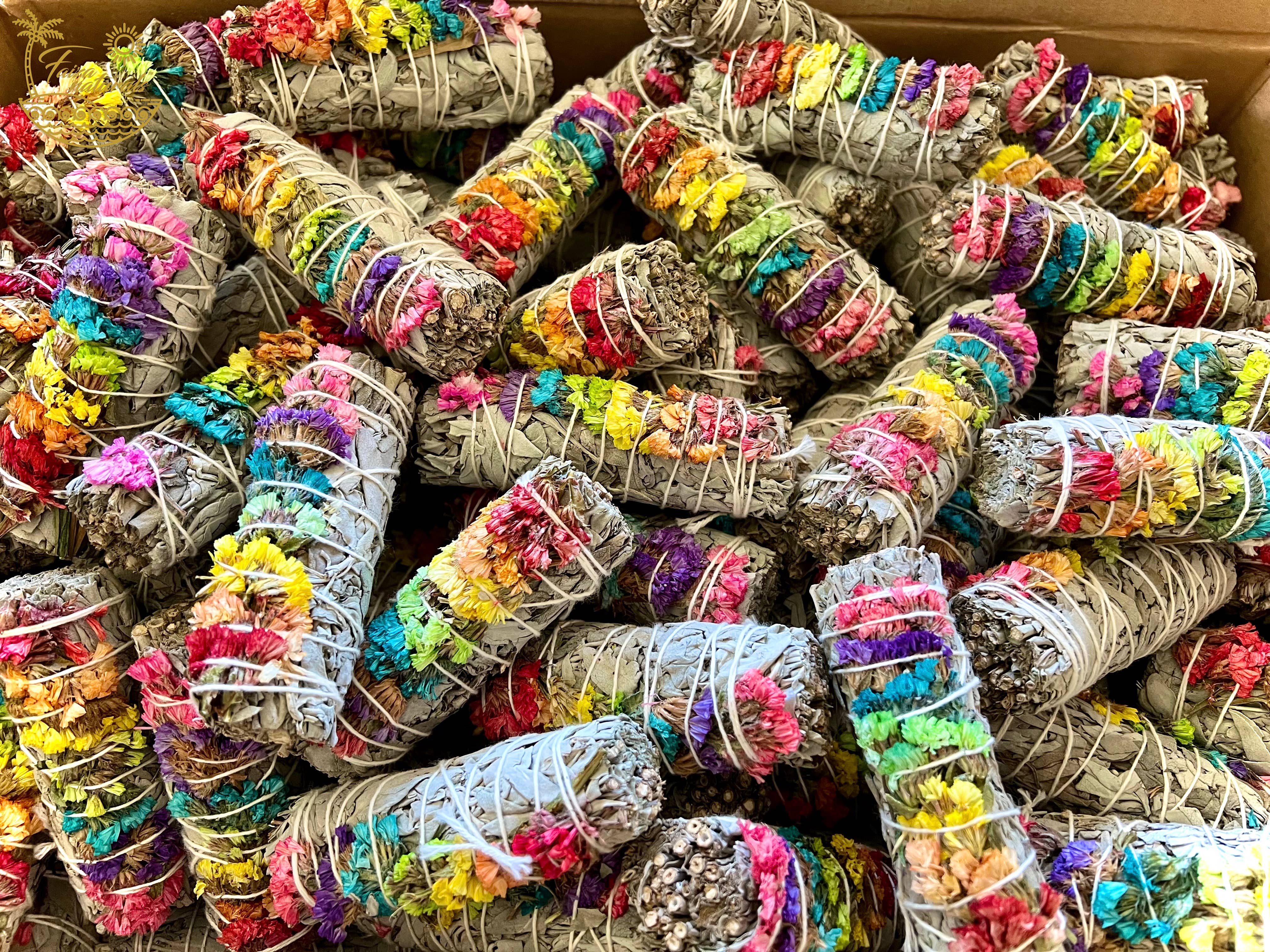 Faiza Naturals - Wholesale Sage Bundle - 7 Chakra Sinuata Flower White Sage Bundles from California2