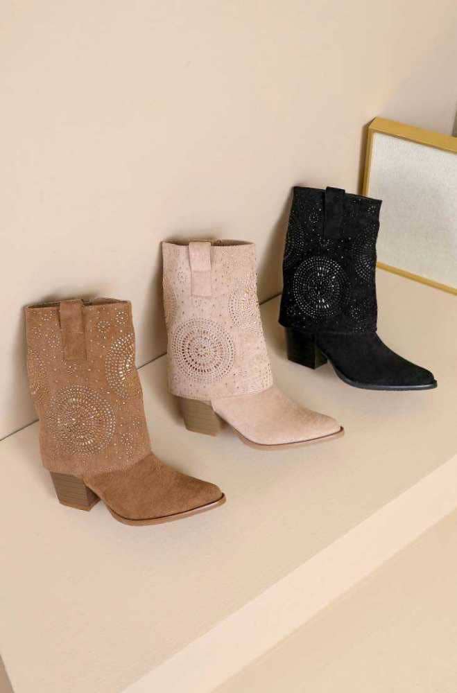 Joia Paris - Wholesale Booties - Women's - Santiag with turned-down heels and decorative rhinestones WZ-803