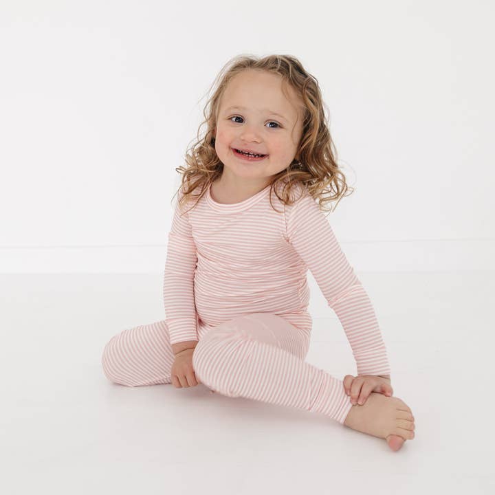 Conjunto de pijama para niño pequeño de bambú con rayas de peonía para venta al por mayor de Motette