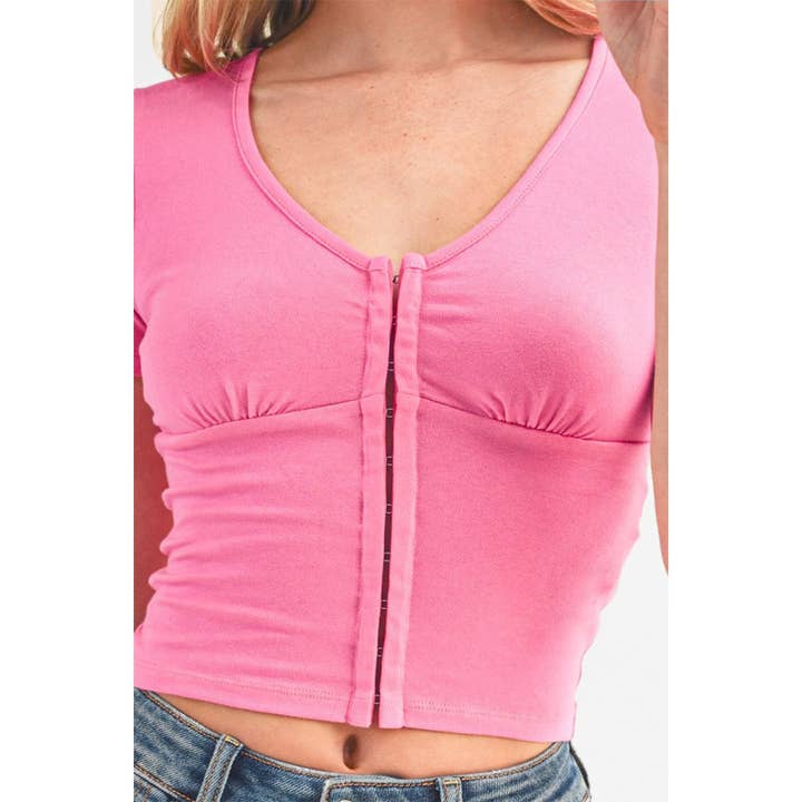 UP CLOTHING – wholesale Knit top – Women's – V NECK HOOK N EYE TRIMMED SHORT SLEEVE SHIRT TOP4