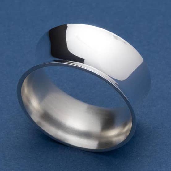 Petit anneau de serviette en argent rond (dans une boîte cadeau) pour la vente par Gebrüder Reiner GmbH & Co. KG