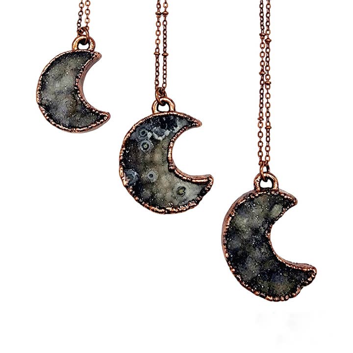 Druzy Crescent Moon halskæde for engroshandel hos MergingMetals