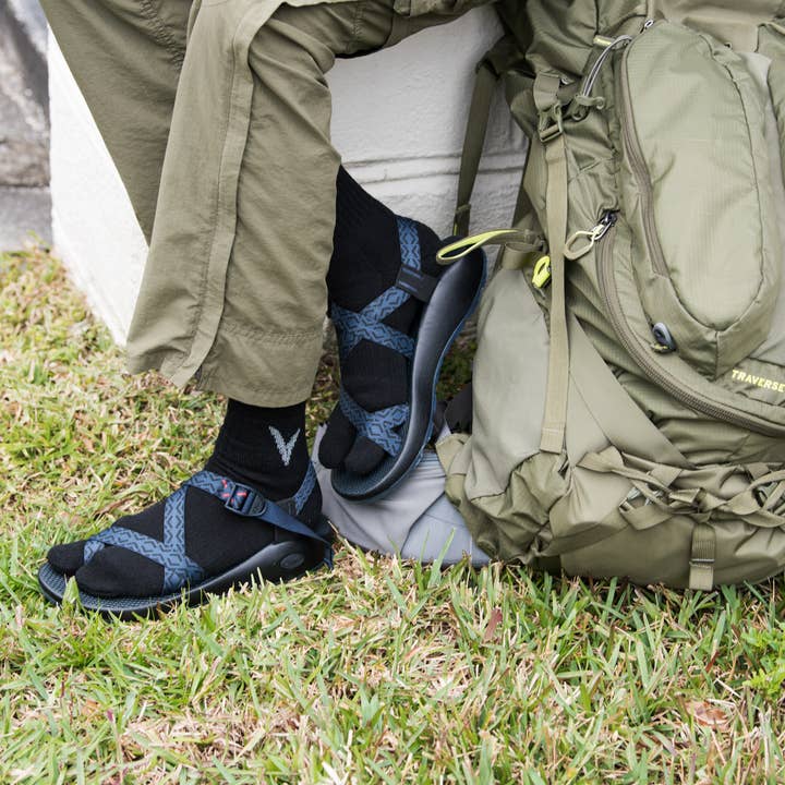 V-Toe Socks, Inc – Engroshandel Strømper - Unisex – Uld Sort Split Toe Tabi Sokker Til Chaco Vandrere Eller Afslappet2