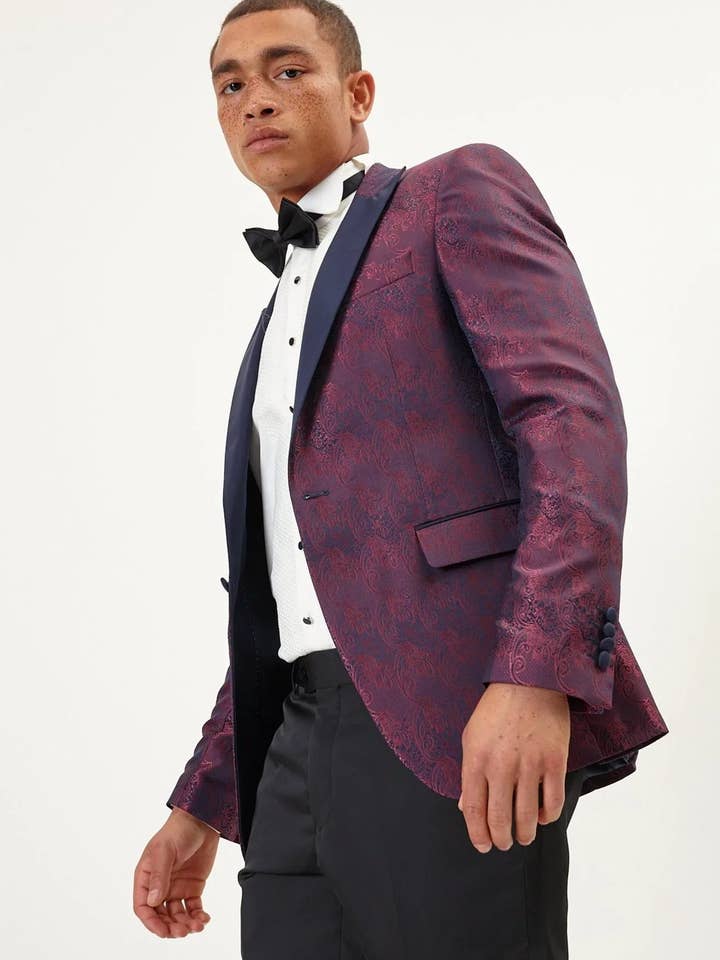 Tuxedo à revers Paisley Peak pour hommes - Bordeaux pour la vente par Ron Tomson