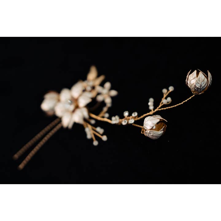 Brides and Belts - Wholesale Hair Pin - Esme Rose Gold Floral Hair Pin5