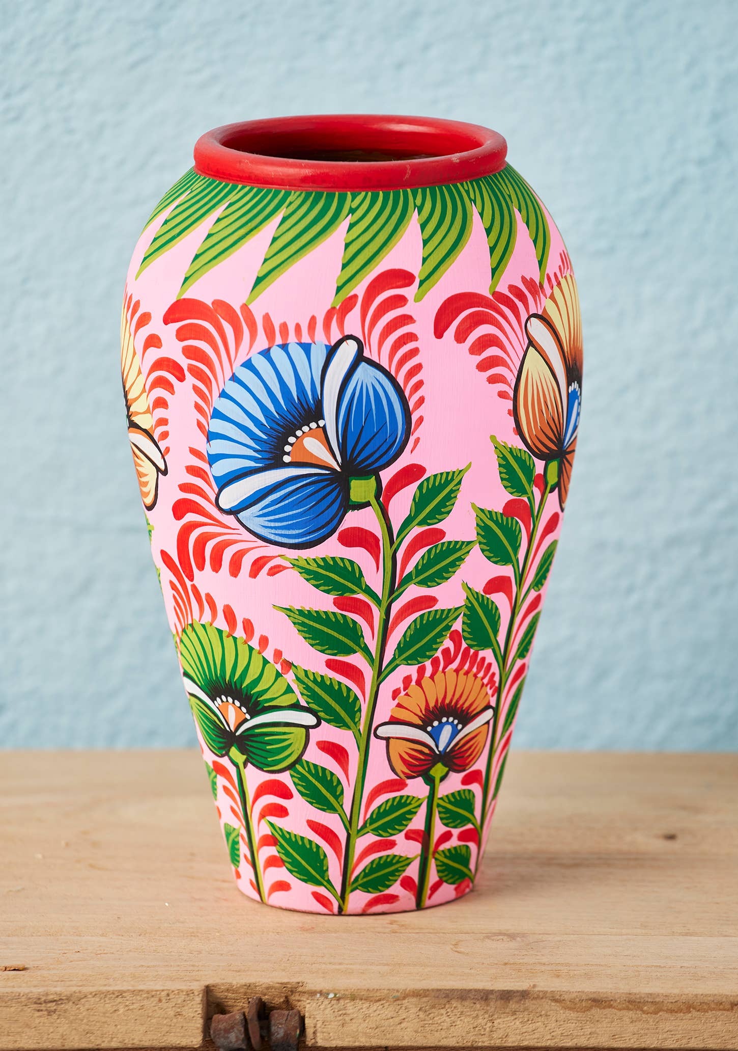 Namaste – wholesale Vase – Shapla Handpainted Terracotta Vase3