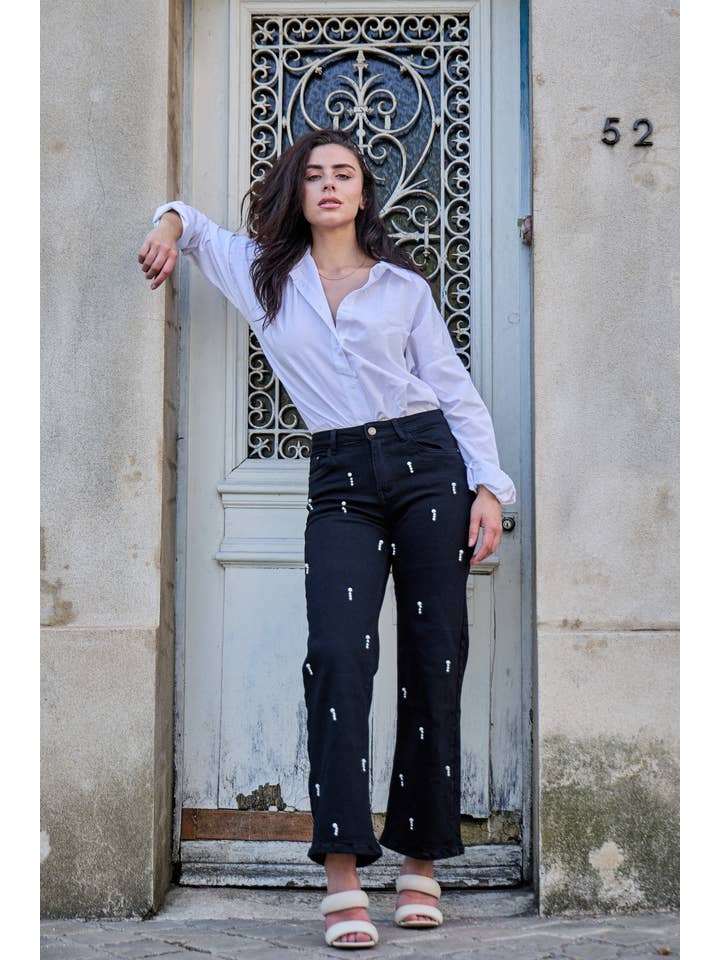 Black Women's wide-leg jeans with fancy pearls - ANA & LUCY for wholesale on Faire