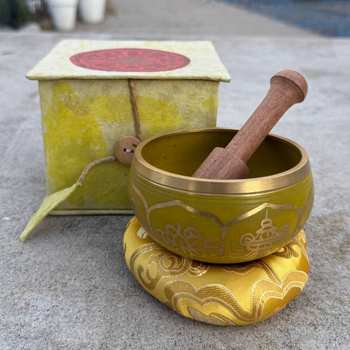 Lungta Imports - Wholesale Meditation Supplies - Tibetan Complete Singing Bowl Gift Box Set 8 Lucky Symbols 9