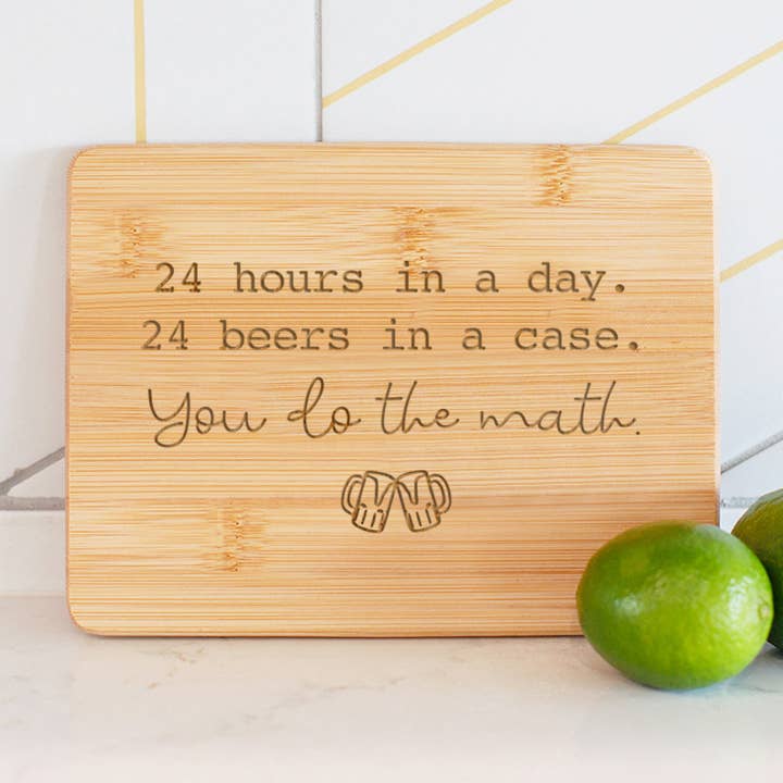 You do the math, petite planche à découper, planche à barres en bambou pour la vente par Love, Georgie