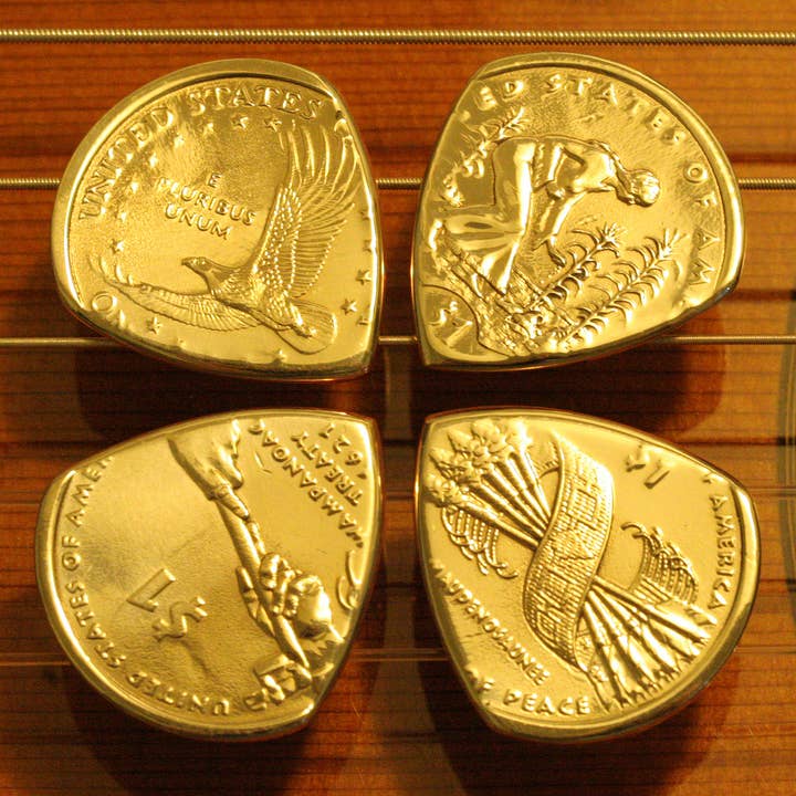 Master Artisan Guitar Picks – wholesale Musical instrument – USA Dollar Coin Guitar Pick