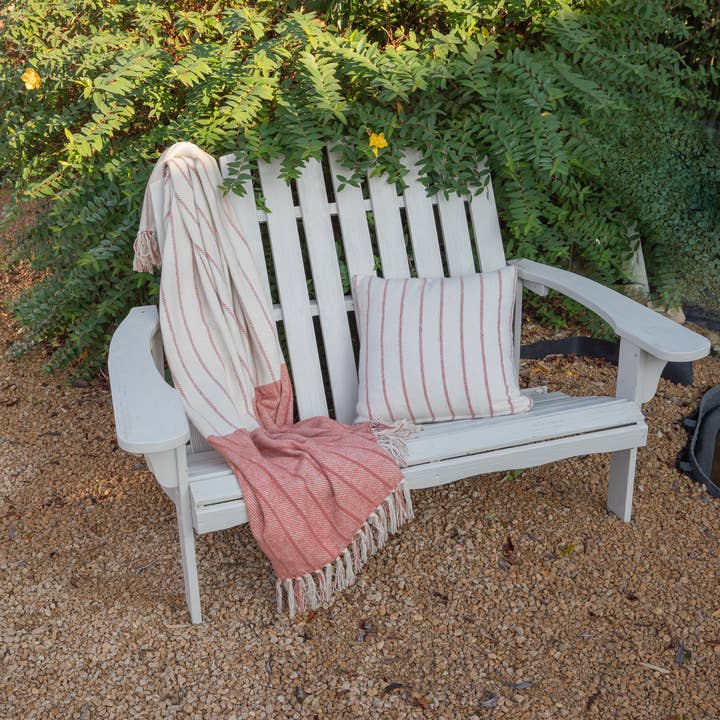 Throw ALMA - 130x160 cm and other Purchase Wholesale almacen ropa. Free Returns & Net 60 Terms on Faire trending on Faire.