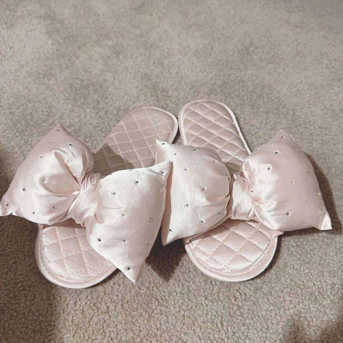 ACCITY - Wholesale Slippers - Women's - NEW STYLE BIG BOW SATIN HOME SLIPPERS FOR WOMEN_CWMM29634