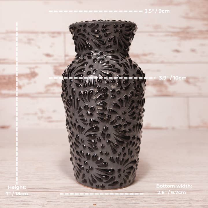 Midnight Elegance Vase - Florero for wholesale by Mi Amor Just For You