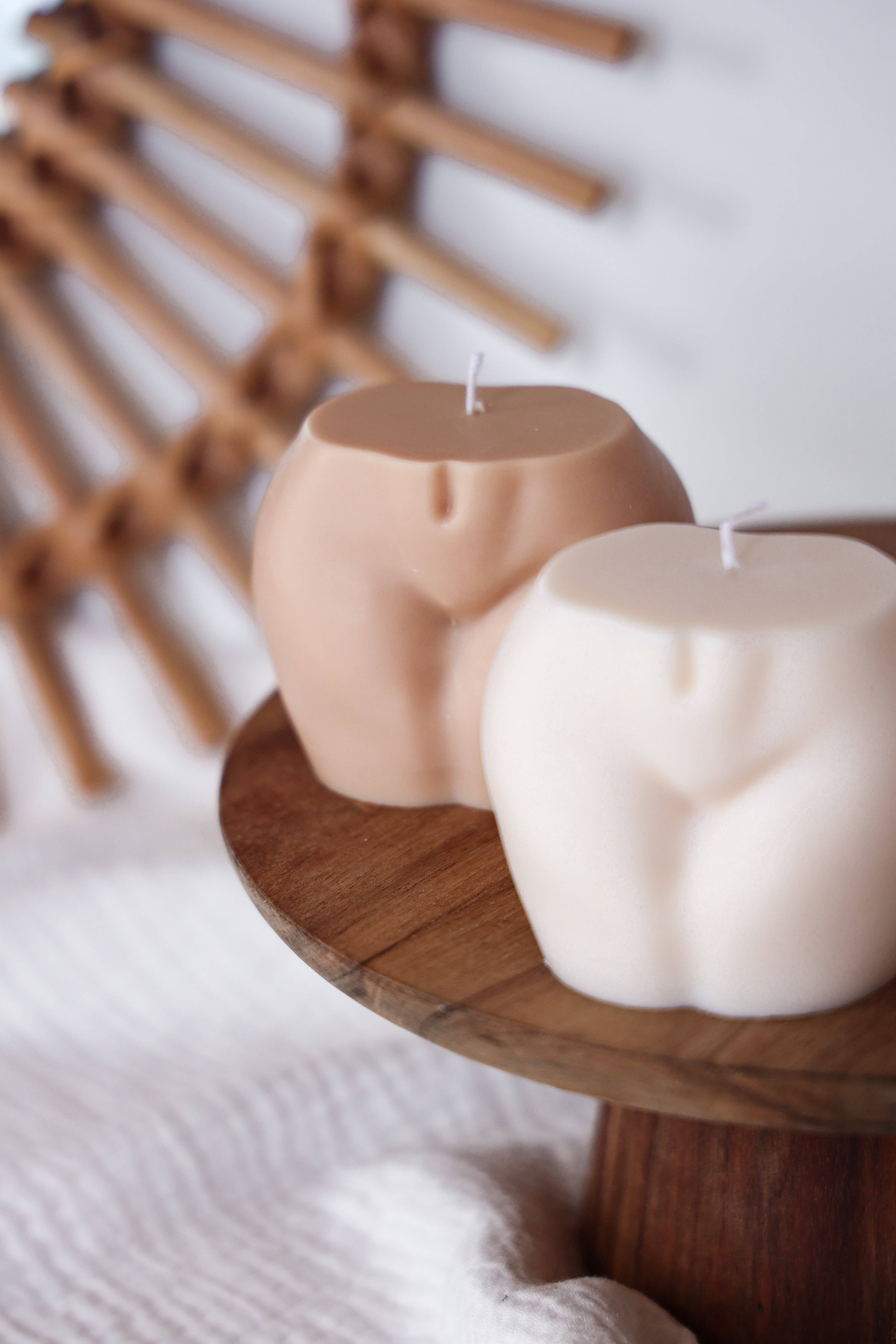 Niki Candle - Vendita all'ingrosso Candele regalo - Ragazze Sedere2