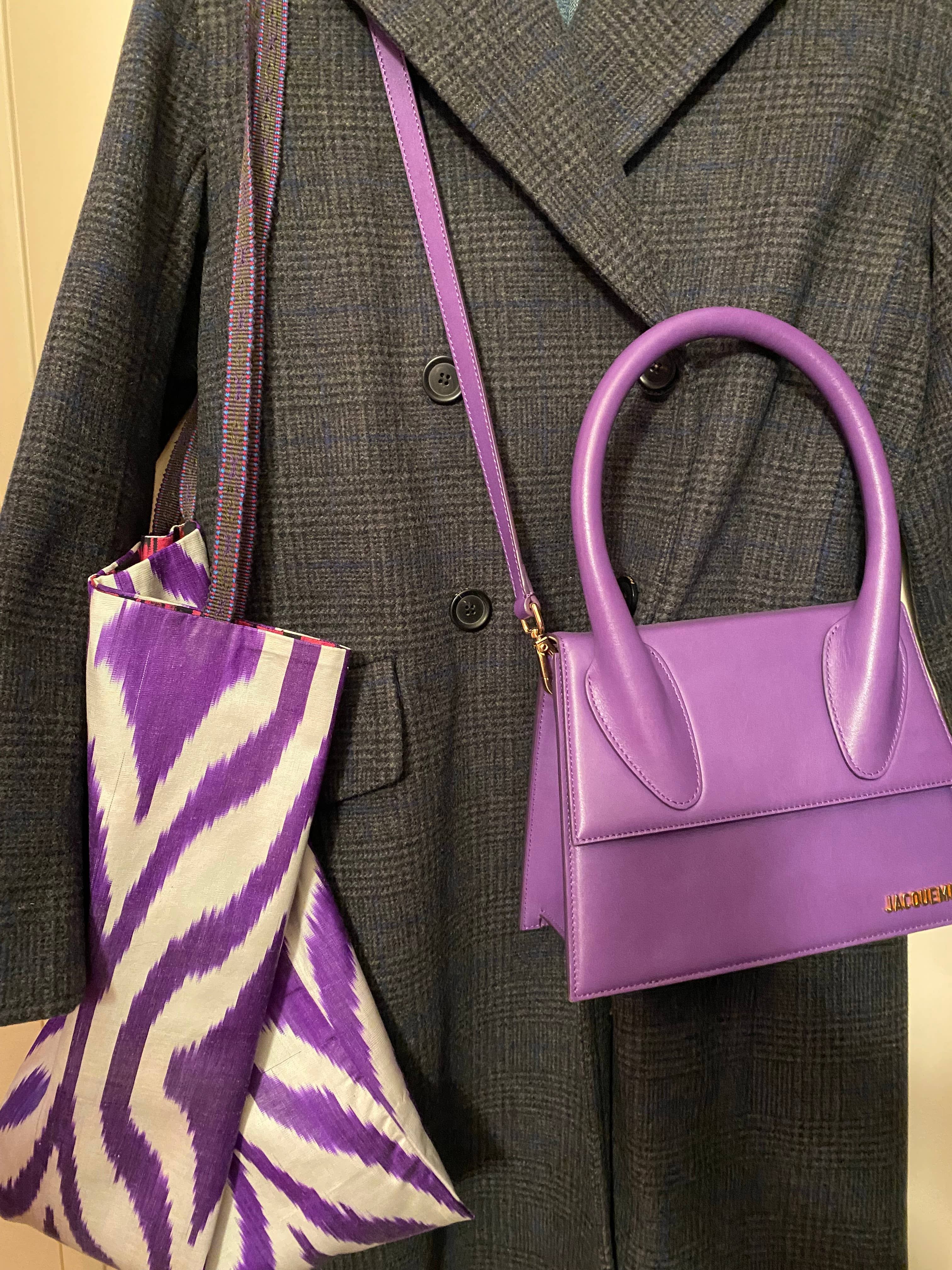 various colors ikat fabric shopper for wholesale on Faire10