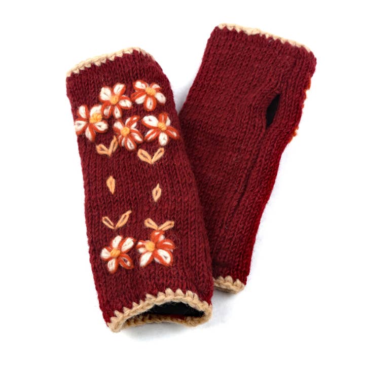 Nusantara Inc. - Wholesale Mittens - Unisex - Nepalese Wildflower Wool Wristlet-04135