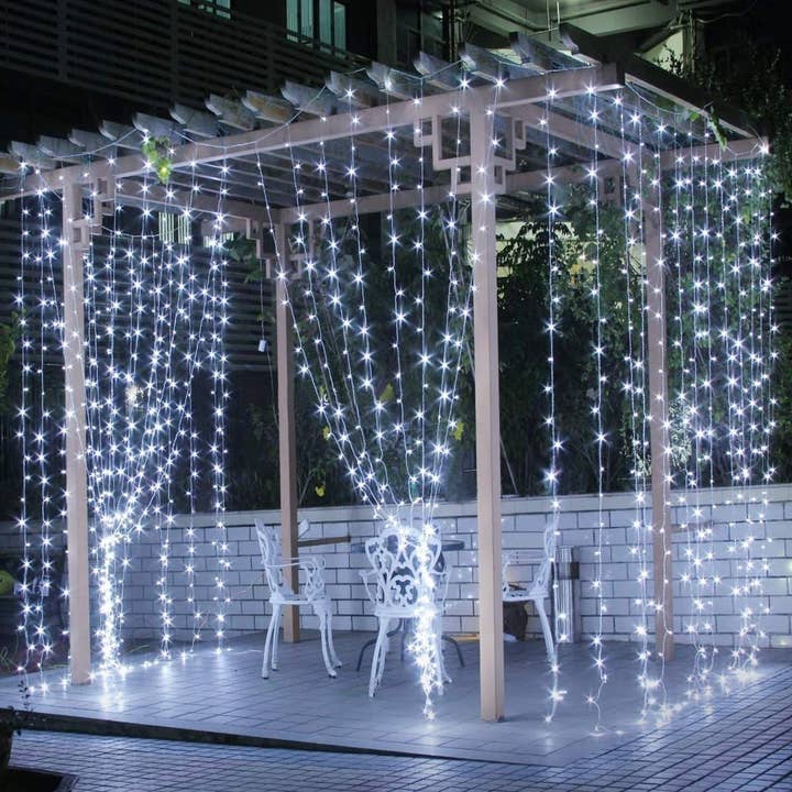 YI LIGHTING LLC - Wholesale String Lights - 9.8ft Plug-in Curtain String Light Fairy Light with Remote
