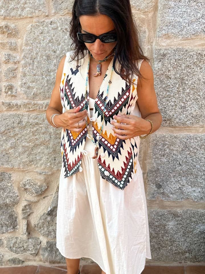 Gilet mexicain blanc ethnique – artisanal pour la vente par Truhanas