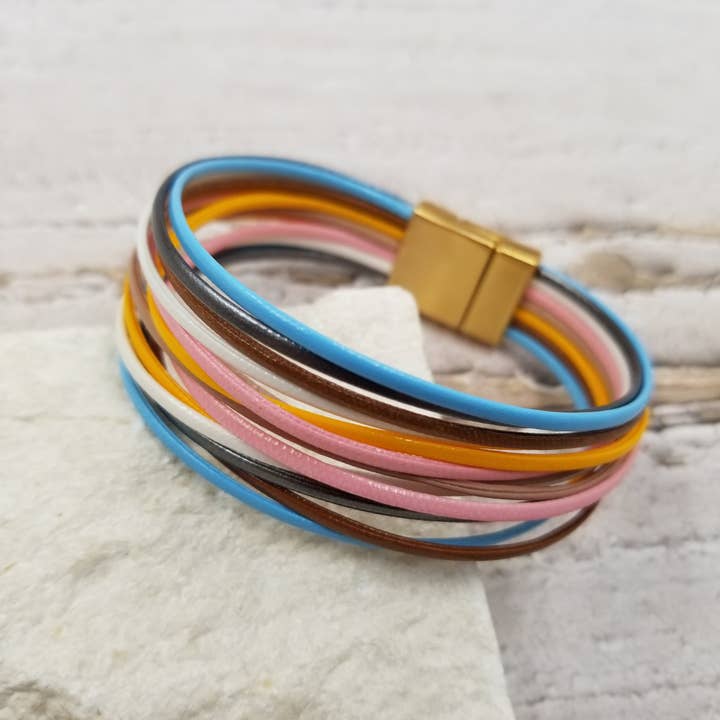 Treasure Wholesale - Wholesale Bangle Bracelet - Boho Multi-Layer Leather Vacation Bracelet1