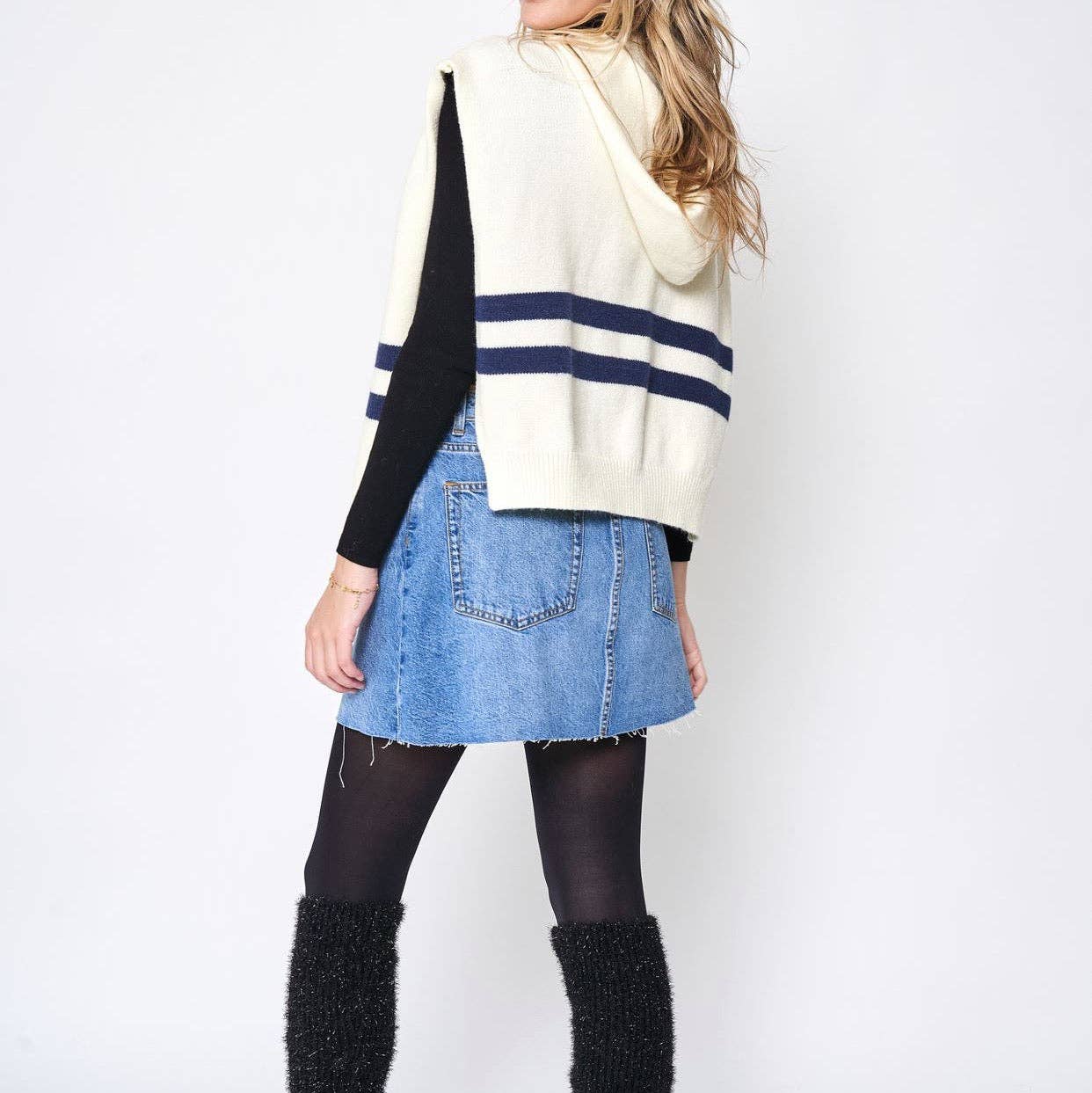 Ellison+Young - Vente Écharpe – femme - Foulard à capuche On The Yacht en pull7