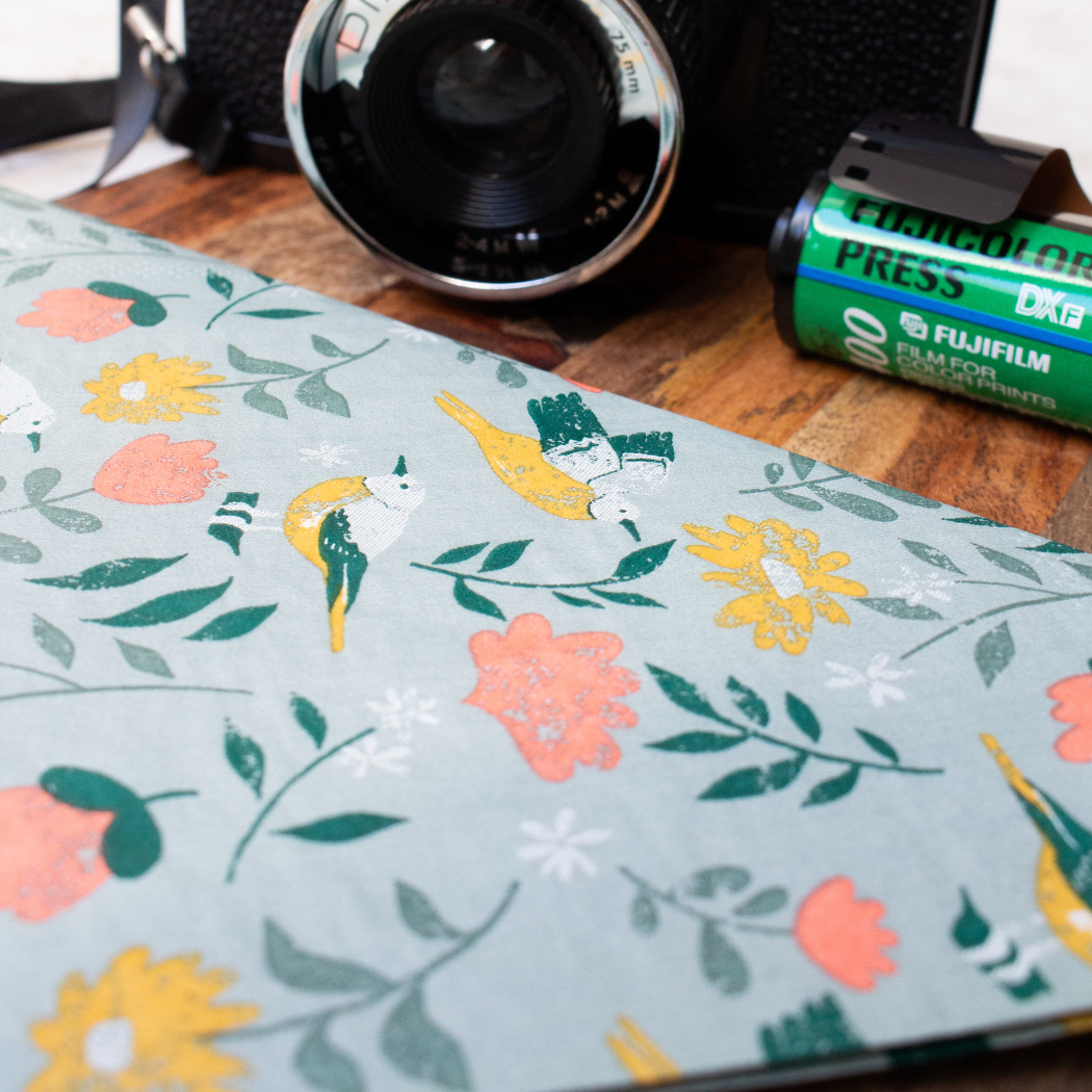 Bluebell and Lark - Wholesale Disposable Napkin - Birds And Flowers Paper Napkins2