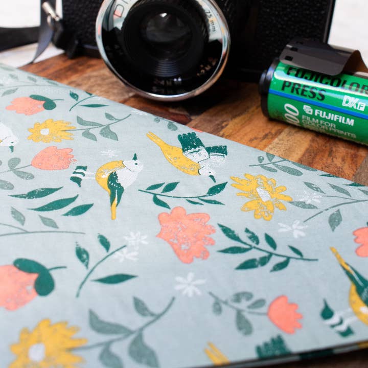 Bluebell and Lark - Wholesale Disposable Napkin - Birds And Flowers Paper Napkins2