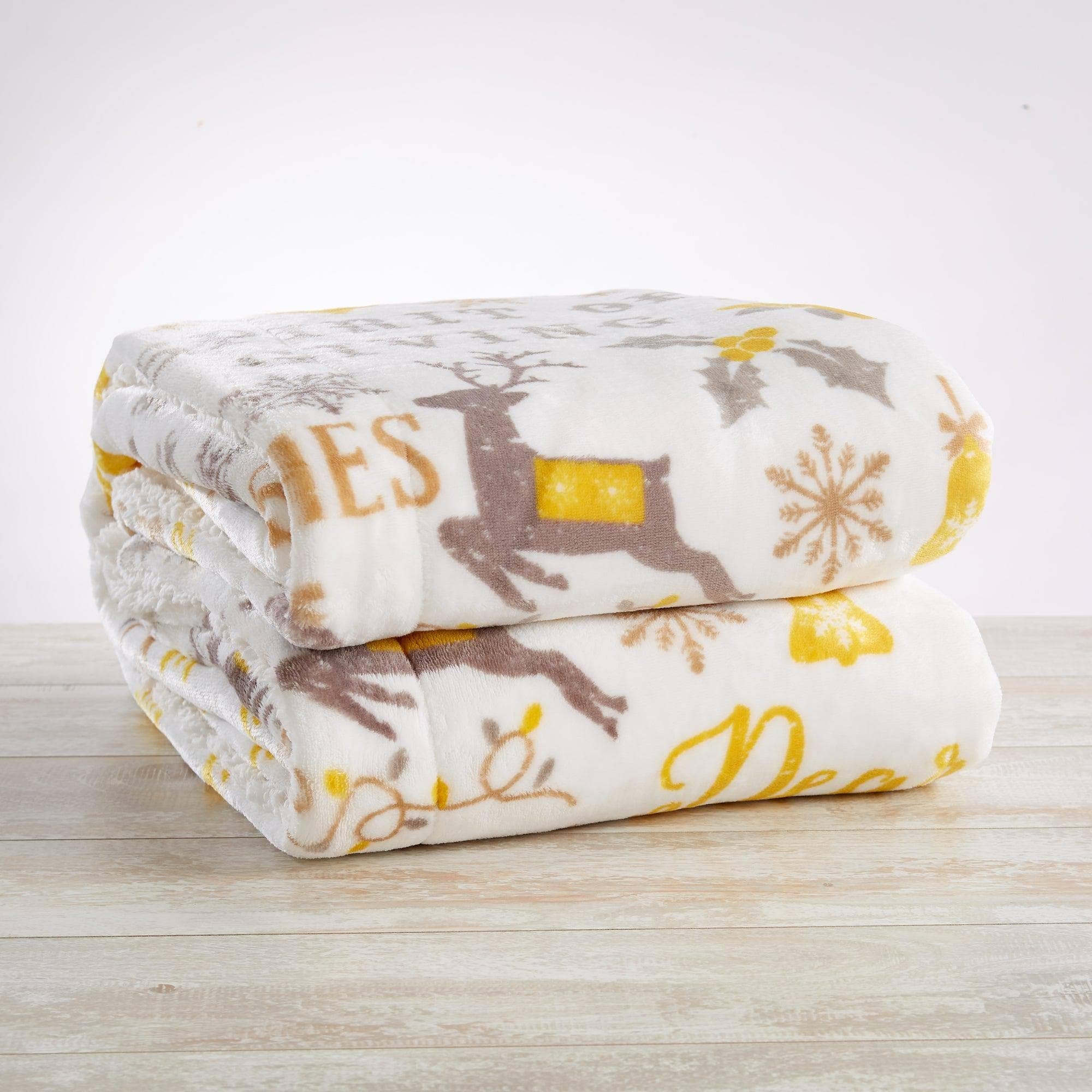 BH Collective - Wholesale Throw Blanket - Throw Blanket - Holiday Printed Sherpa - Esmay Collection70