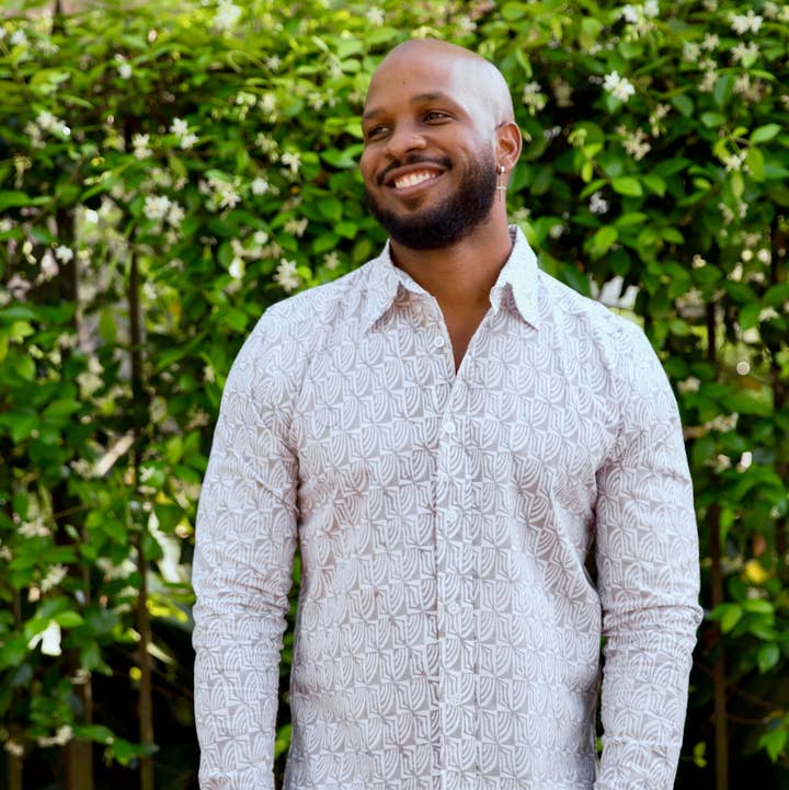 Passion Lilie - Wholesale Button Down Shirt - Men's - Campbell Men's Button Down Shirt6