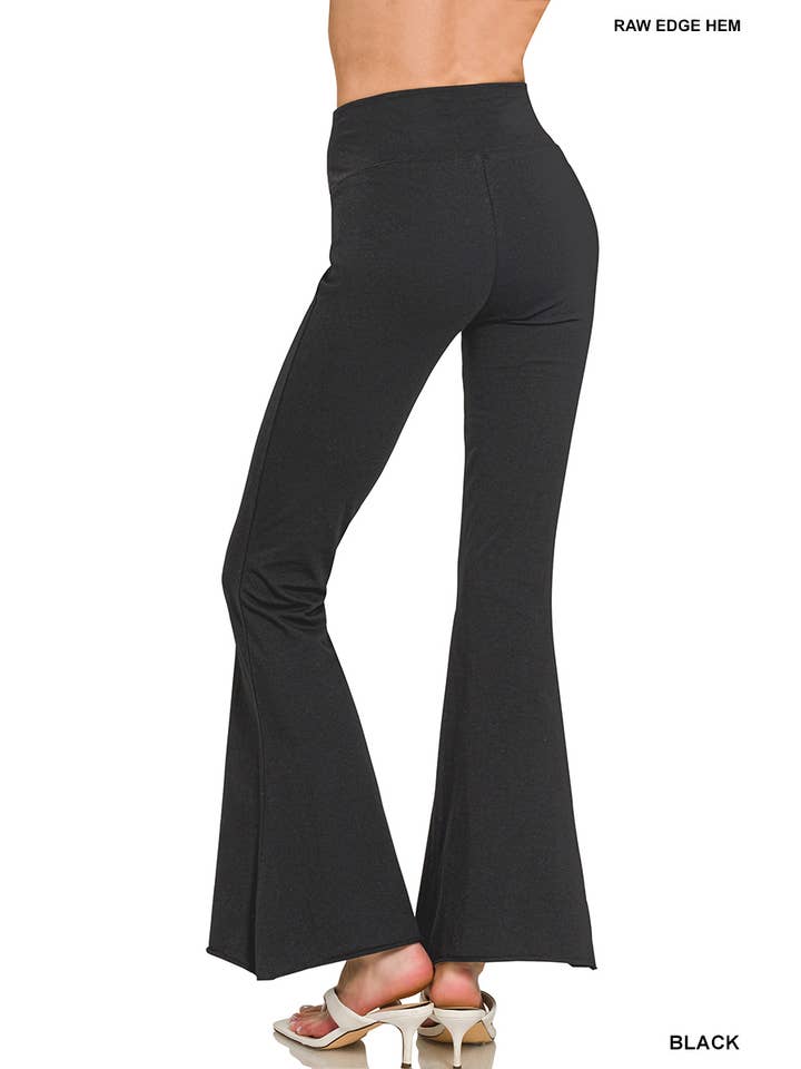 NERO Pantaloni da yoga svasati con bordo grezzo in vendita all'ingrosso su Faire2