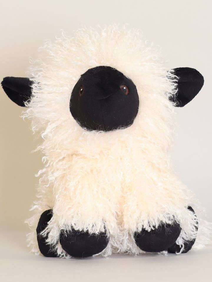 Melchior the Black-Nosed Sheep for wholesale by pamplemousse peluches