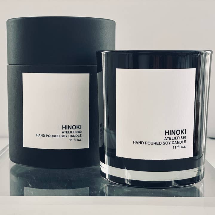 Atelier 880 - Wholesale Jar/Filled Candle - The Big Minimalist Scented Candle - Black Glass / Gift Box2