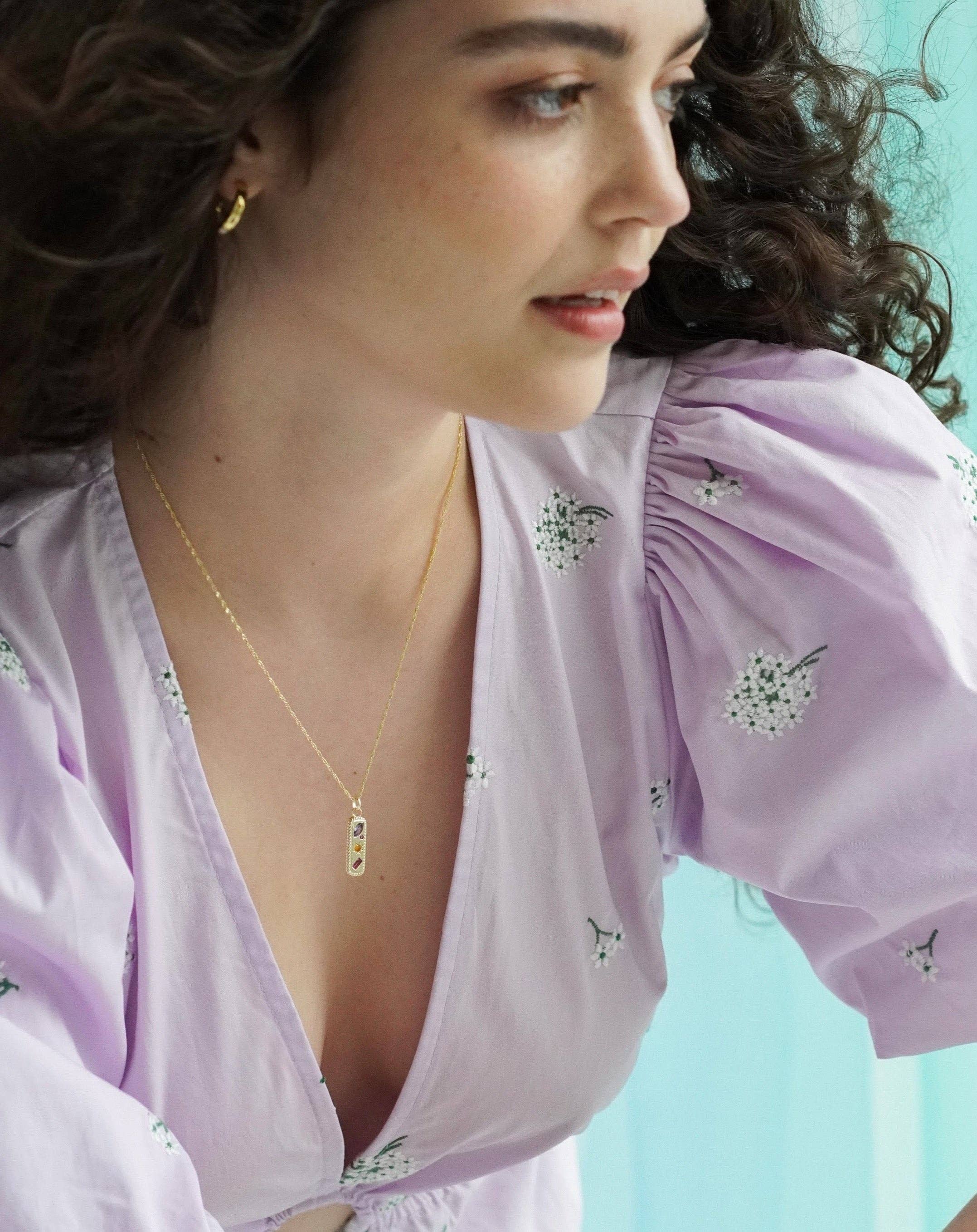 Junk Jewels Ltd - Wholesale Pendant/Charm Necklace - Kaleidoscope Gemstone Tag Pendant Necklace1