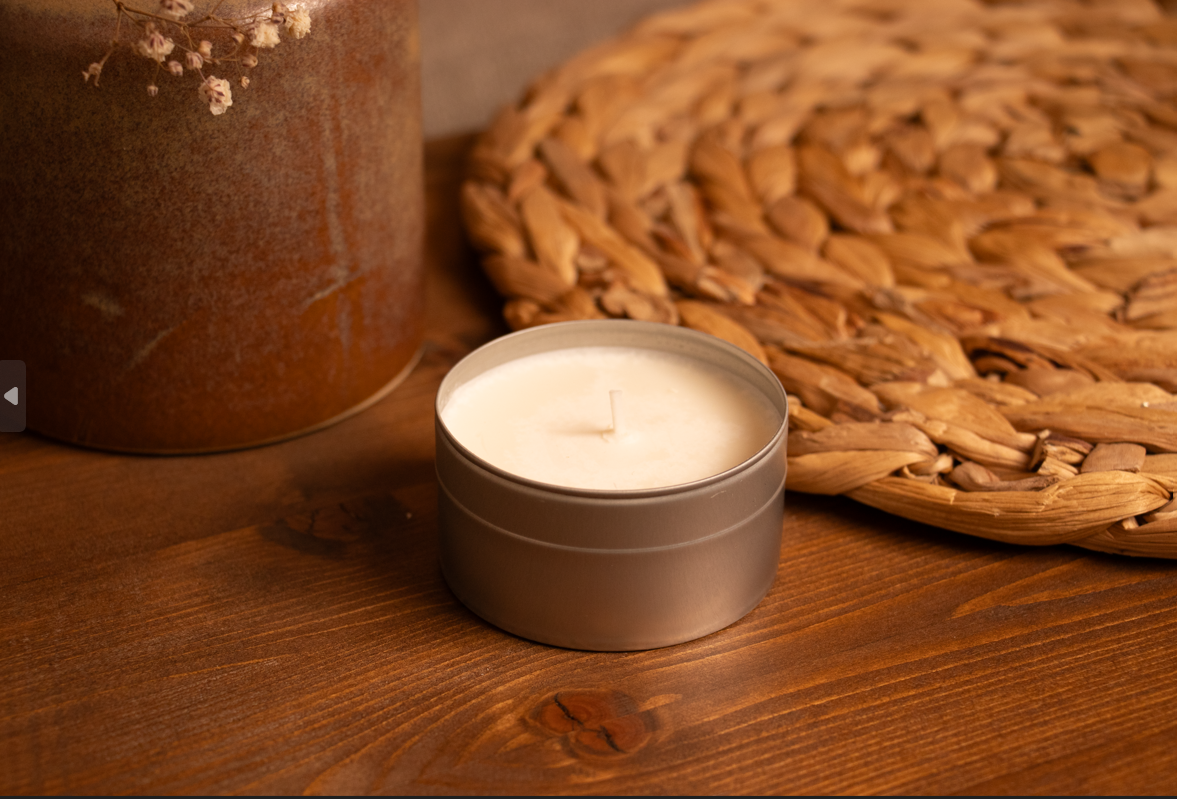 La Bougie Blanche - Wholesale Travel Candles - Metal box candle - Amber1