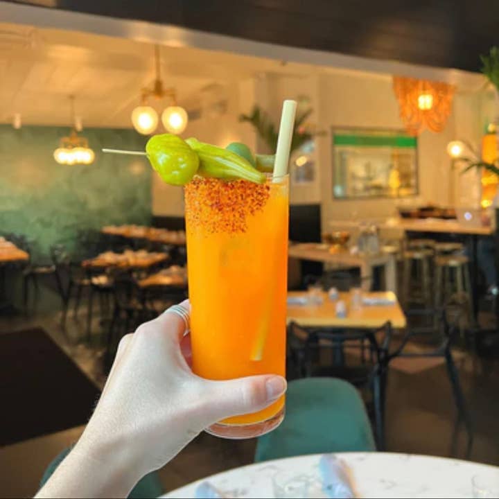 Natural Blonde Mix - Wholesale Cocktail Mix/Syrup - Natural Blonde Golden Bloody Mary Mix - Cocktail Mixer2