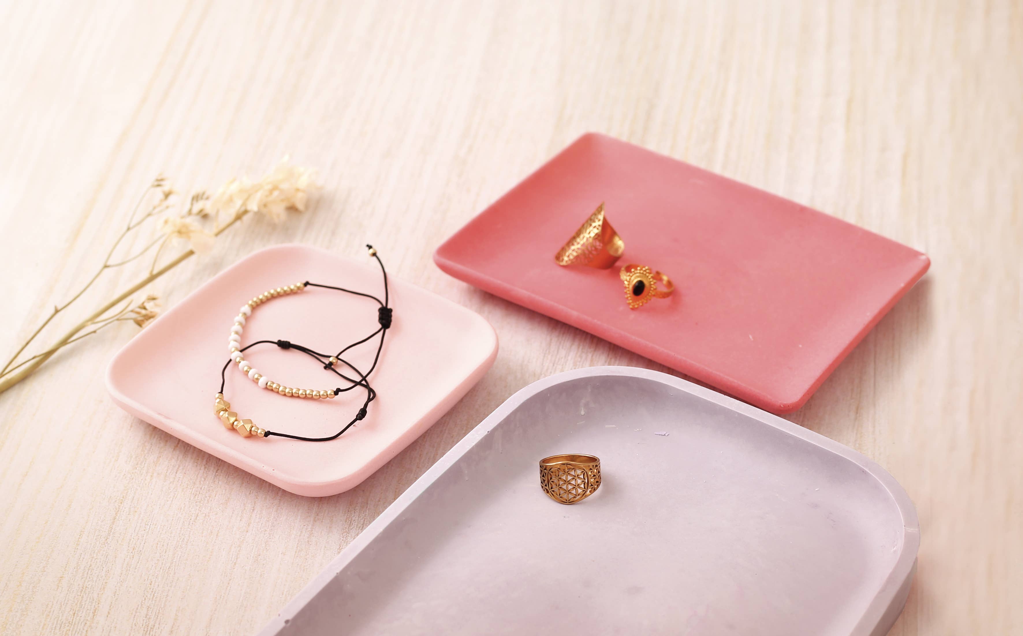 Graine Créative - Wholesale Craft Tool - SILICONE MOLD CUT 15CM X 11CM - RECTANGLE jesmonite0