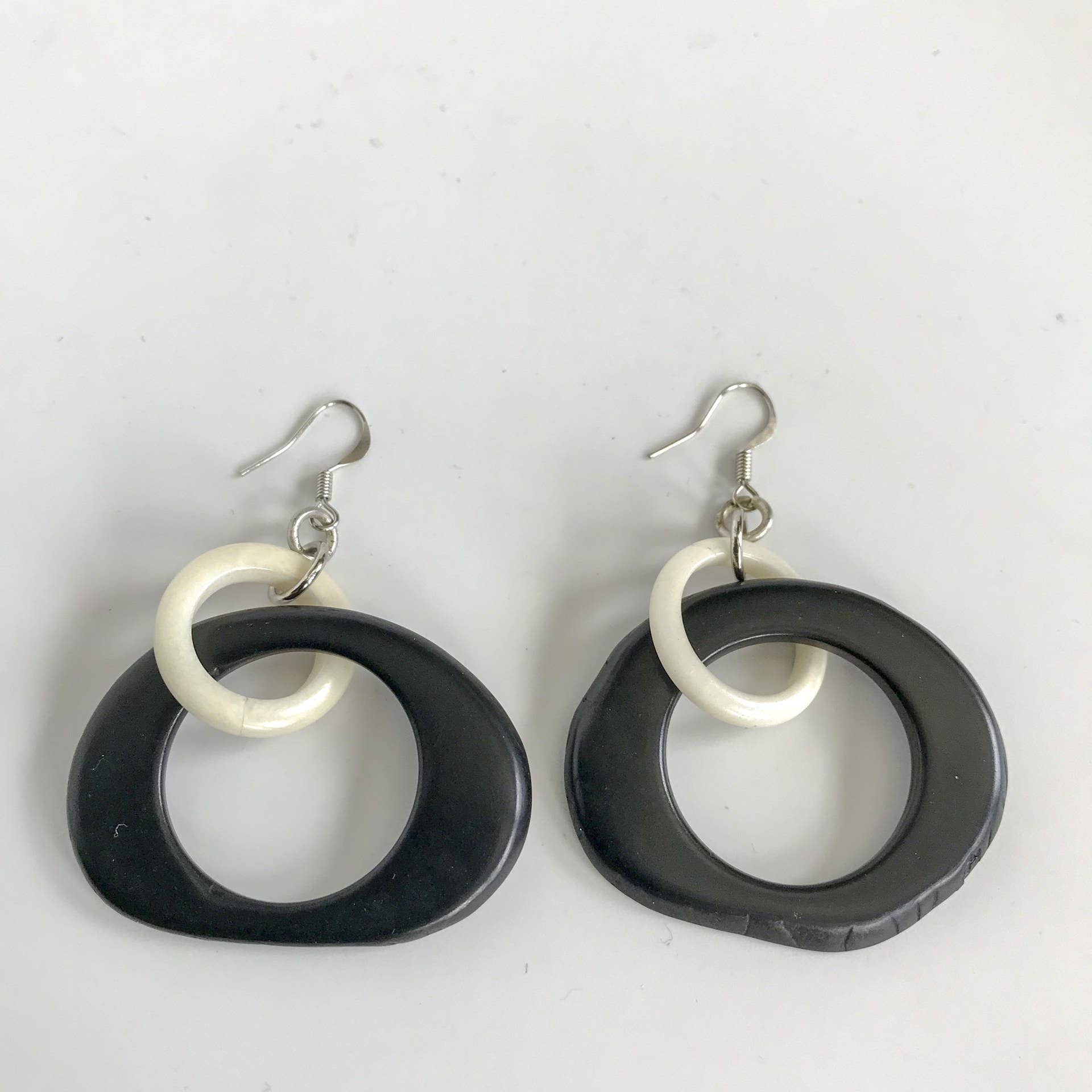 Belart Fair Trade - Wholesale Dangle Earrings - Tagua Ojete Link Earrings8