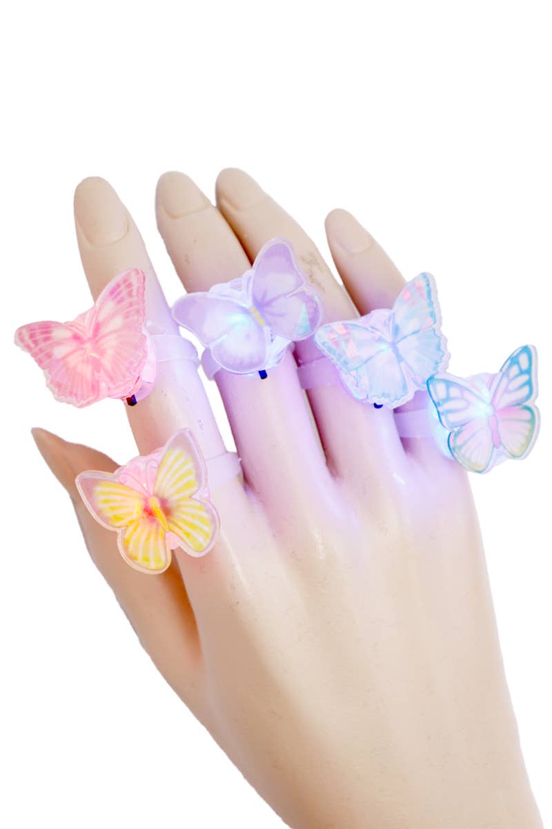 Cap Zone – wholesale Retailer display – Jewellery – Butterfly LED Light-Up Resin Ring3