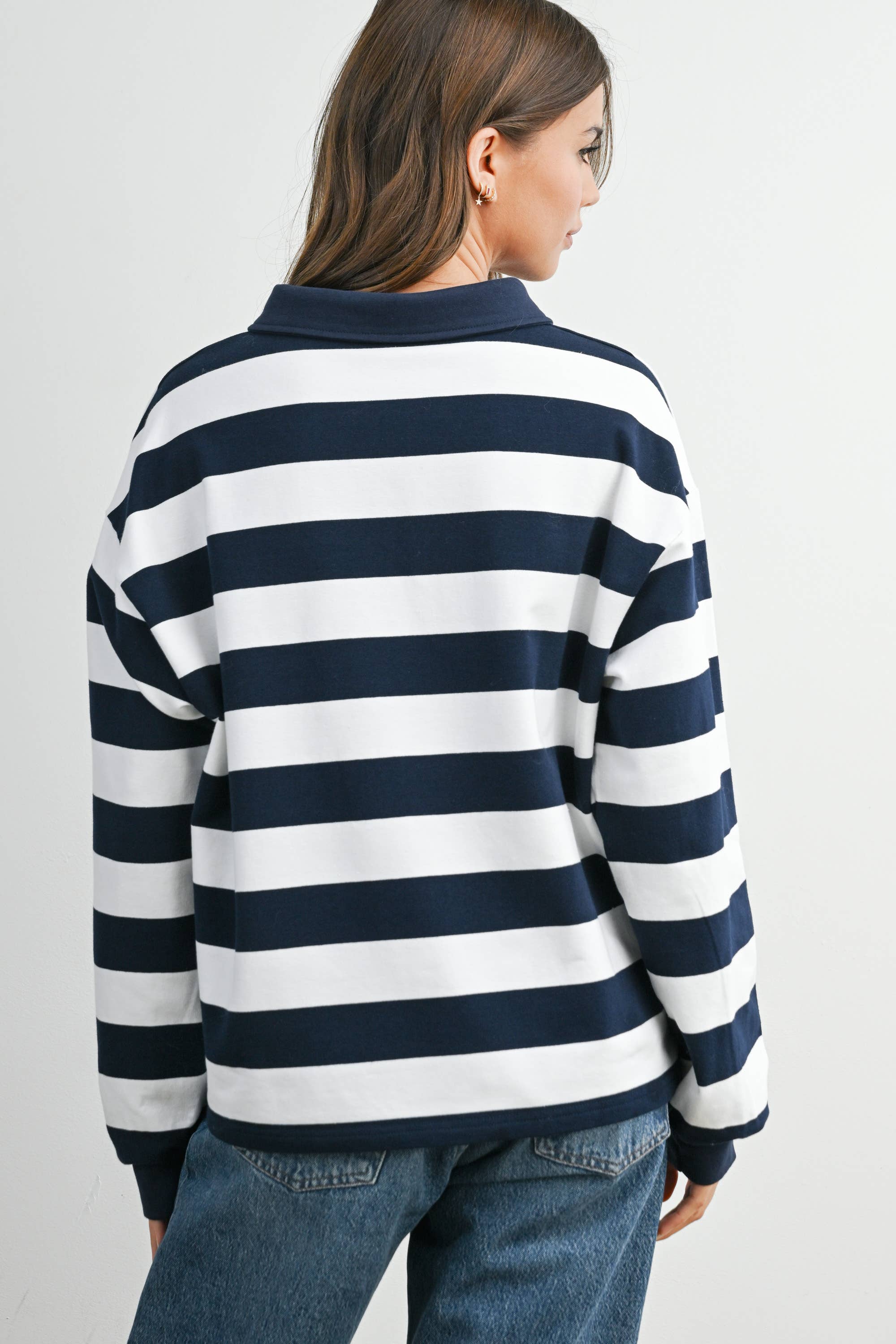 BUTTERMELON - Wholesale Sweatshirt - Women's - Striped Quarter-Buttoned Collared Sweatshirt - BMT80794