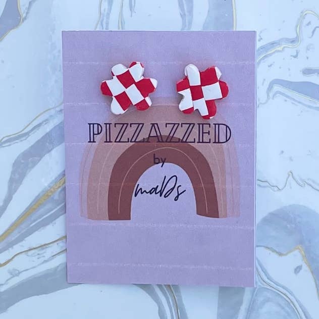 Clou d'oreille fleur, damier rouge/blanc pour la vente par Pizzazzed by Mads