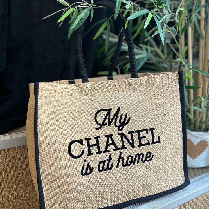 Toiles Chics - Wholesale Shoulder Bag - Unisex - Jute tote bag "My Chanel/Hermes is at home"