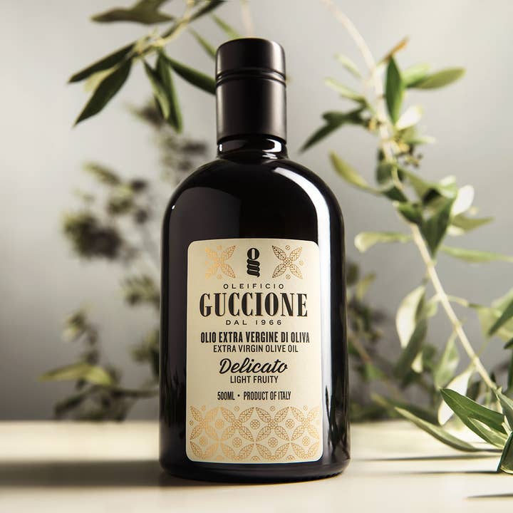 Oleificio Guccione - Vendita all'ingrosso Olio d'oliva - Guccione Delicato 500ml - Olio Extra vergine d'oliva Premium1