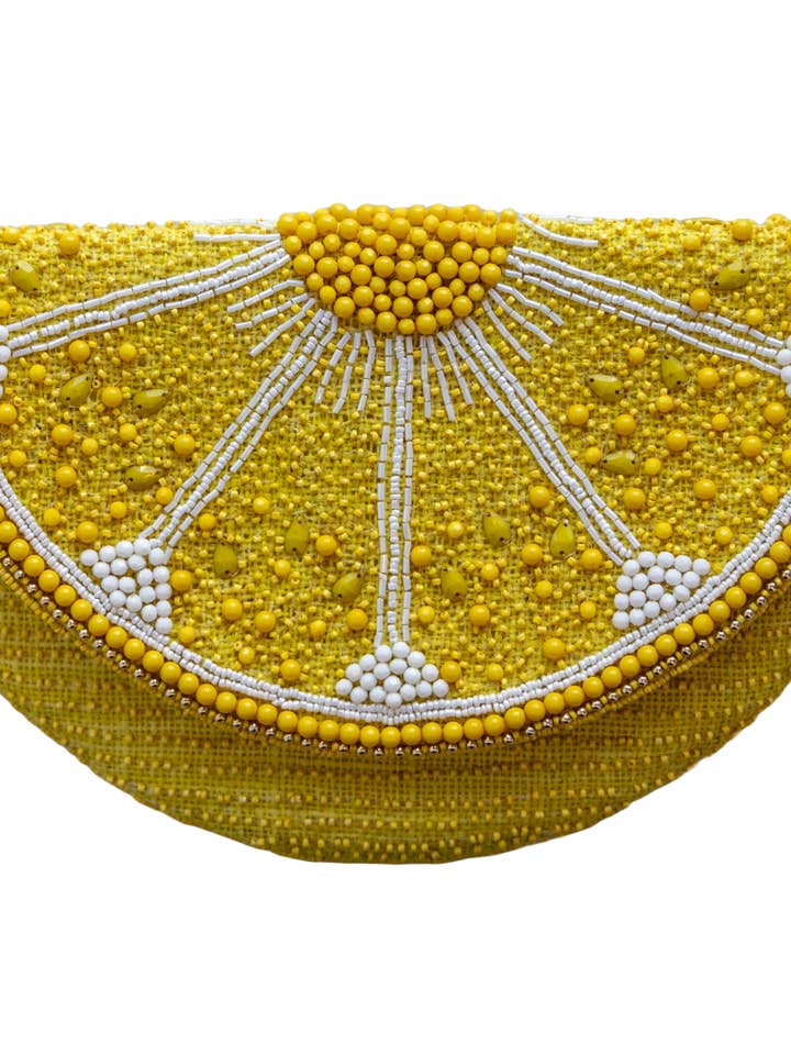 Pochette perlée citron pour la vente par Ex Voto