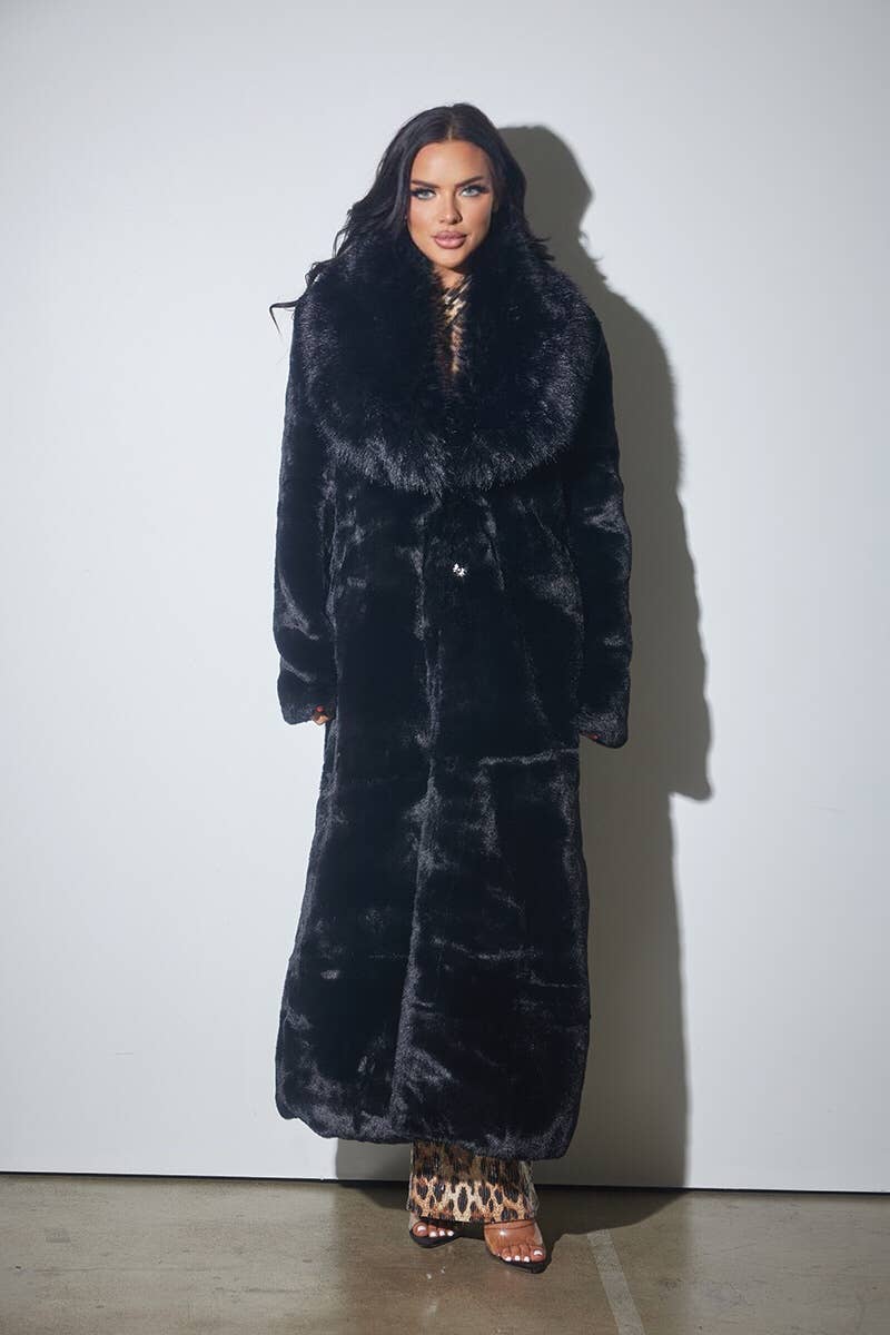 WFFS - Wholesale Coat - Women's - Faux Fur Long Coat with Pockets13