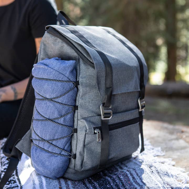 Picnic Time Family of Brands - Wholesale Cooler/Cooler Bag - OTG Traverse Soft-Sided Insulated Outdoor Cooler Backpack1